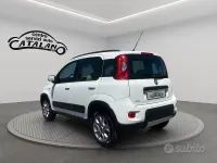Usata Fiat Panda 4x4 S 75 CV (55 kW) 2014 Bianco Utilitaria
