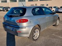 usata Alfa Romeo 147 1.9 JTD (115 CV) cat 3p. Distinctiv