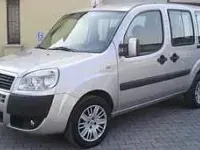 Usata Fiat Doblò Emotion 74 CV (54 kW) 2011 Grigio Monovolume
