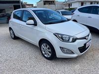 Usata Hyundai i20 75 CV (55 kW) 2012 Bianco Utilitaria