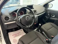 Usata Renault Clio 75 CV (55 kW) 2011 Bianco Utilitaria
