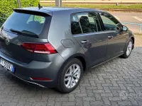 Usata VW Golf VII Highline 116 CV (85 kW) 2019 Grigio Berlina