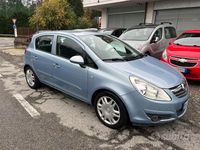 Usata Opel Corsa Club 80 CV (58 kW) 2007 Blu Berlina