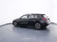Usata Mercedes A180 Executive 136 CV (100 kW) 2023 Nero cosmo Berlina