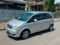 Usata Opel Meriva 90 CV (66 kW) 2006 Grigio Monovolume