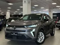 Käytetty Renault Captur Evolution 101 HP (74 kW) 2025 Harmaa Katumaasturi