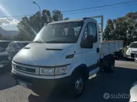 Usata Iveco Daily 97 CV (71 kW) 2005 Bianco Utilitaria