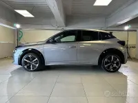 Nuova Lancia Ypsilon 101 CV (74 kW) 2026 Grigio Utilitaria