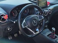 Usata Mercedes B200 Premium 140 CV (102 kW) 2016 Monovolume