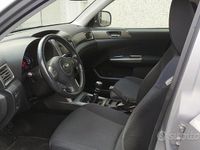 Usata Subaru Forester 2012 Grigio SUV