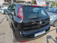 Usata Fiat Punto Lounge 75 CV (55 kW) 2011 Nero Utilitaria