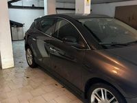Usata Lancia Delta 120 CV (88 kW) 2008 Marrone Utilitaria