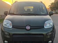 Usado Fiat Panda 4x4 75 HP (55 kW) 2015 Verde Citadino