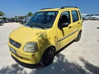Usata Opel Agila Club 58 CV (42 kW) 2002 Giallo Monovolume
