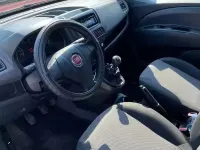 Usata Fiat Doblò 95 CV (69 kW) 2024 Rosso Monovolume