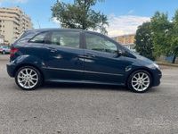 Usata Mercedes B200 140 CV (102 kW) 2006 Blu Monovolume