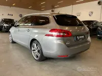 Usata Peugeot 308 Active 120 CV (88 kW) 2015 Grigio Station wagon