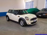 Usata Mini ONE 75 CV (55 kW) 2011 Beige Utilitaria