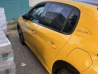 Usata Peugeot 208 GT-line 131 CV (96 kW) 2019 Giallo Utilitaria