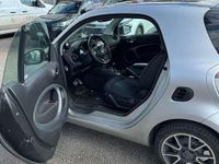 Usata Smart ForTwo Coupé 41 kW (56 CV) 2021 Argento Utilitaria