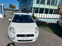 Usata Fiat Grande Punto Dynamic 90 CV (66 kW) 2005 Bianco Utilitaria