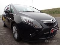 Usata Opel Zafira 2017 Grigio Monovolume