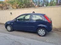 Second-hand Ford Fiesta 69 CP (50 kW) 2008 Albastru Hatchback