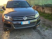 Usata VW Touareg 239 CV (175 kW) 2011 Grigio SUV