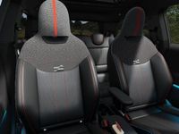 Ny Mini Cooper 135 kW (184 HK) 2025 Röd Halvkombi