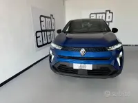 Usata Renault Captur Techno 101 CV (74 kW) 2025 Blu SUV