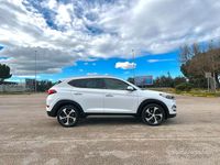 Usata Hyundai Tucson Xpossible 141 CV (103 kW) 2018 Bianco SUV
