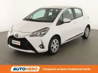 Usata Toyota Yaris Active 111 CV (81 kW) 2019 Bianco Utilitaria