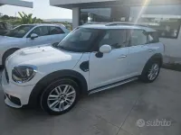 Usata Mini Cooper D Countryman Business 150 CV (110 kW) 2019 Bianco SUV
