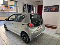 Usata Toyota Aygo Connect Style 2011 Argento Utilitaria