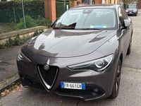 Usata Alfa Romeo Stelvio Business 209 CV (153 kW) 2018 Grigio SUV