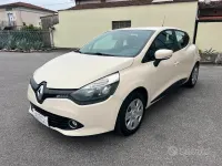 Usata Renault Clio IV 75 CV (55 kW) 2015 Beige Berlina