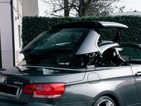 Usata BMW 325 Cabriolet Comfort Edition 218 CV (160 kW) 2007 Grigio Cabrio