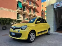 Usata Renault Twingo SE 69 CV (50 kW) 2016 Giallo Utilitaria