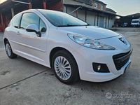 Usata Peugeot 207 75 CV (55 kW) 2012 Bianco Berlina