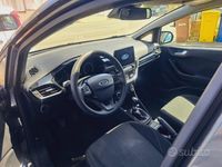Usata Ford Fiesta 85 CV (62 kW) 2019 Grigio Utilitaria