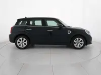 Usata Mini Countryman Classic 116 CV (85 kW) 2022 Enigmatic black mini yours SUV