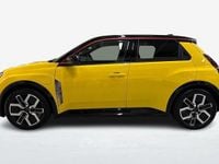 Begagnad Renault 5 E-Tech Iconic 110 kW (150 HK) 2024 Gul Sedan