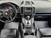 Usata Porsche Cayenne 245 CV (180 kW) 2013 Grigio SUV