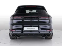Nuova Porsche Cayenne Black Edition 2026 Nero cromite metallizzato SUV