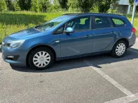 Usata Opel Astra Cosmo 60 CV (44 kW) 2014 Blu met Station wagon