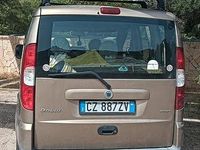 Usata Fiat Doblò 69 CV (50 kW) 2006 Marrone Monovolume