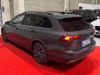 Usata VW Golf VIII Style 116 CV (85 kW) 2021 Grigio Station wagon