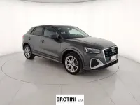 Usata Audi Q2 S-Line 150 CV (110 kW) 2025 Grigio metallizzato SUV