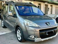 Usata Peugeot TePee Comfort 90 CV (66 kW) 2008 Grigio metallizzato Station wagon