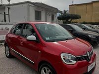 Usata Renault Twingo SE 69 CV (50 kW) 2015 Rosso Utilitaria